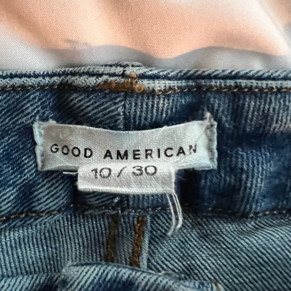 Good American Blue Wide Leg Flare Jeans - Picture 3 of 5